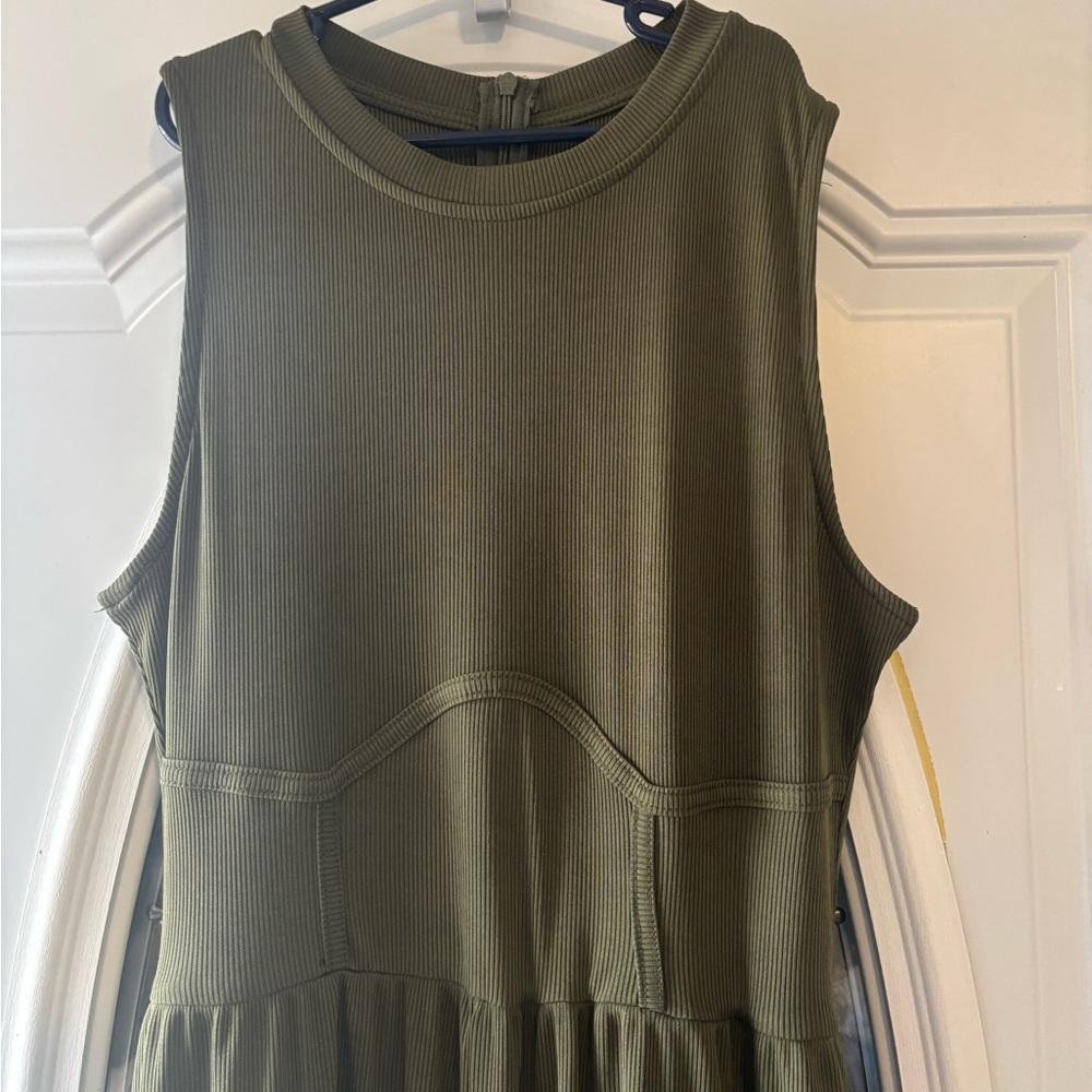 Cider Jumpsuit green XL NWT